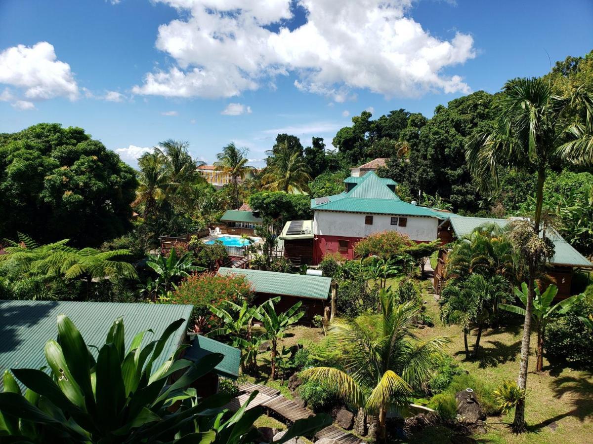 Les Bananes Vertes Ecolodges Saint Claude Bagian luar foto